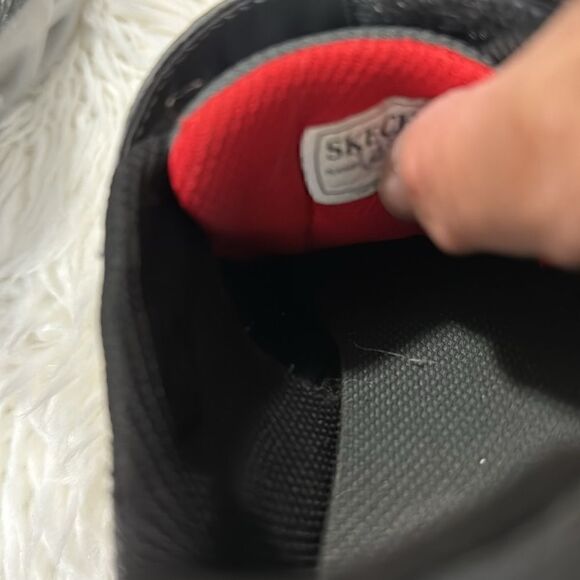 SKECHERS SNEAKERS SIZE 2 - Picture 6 of 9